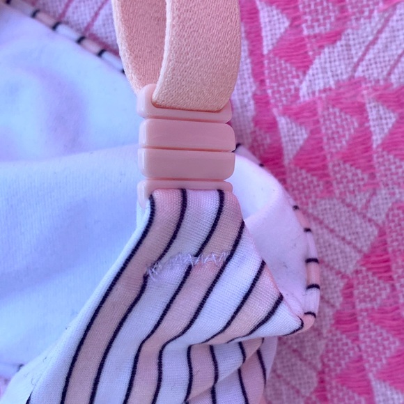 Body by Victoria- NWOT- Perfect Shape Bra- 34C- Smooth in Pink Stripes - Picture 14 of 17